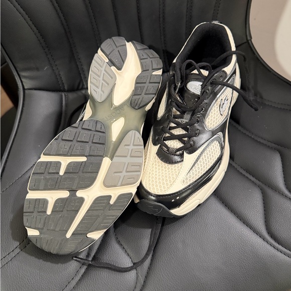 Lacoste 97 2K Unisex Sneakers - Picture 6 of 7